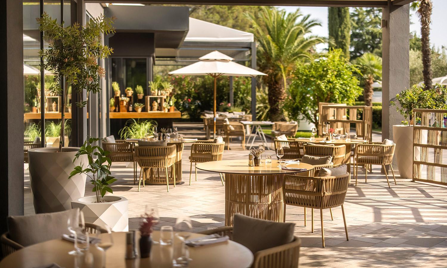 Novigrad Istria Aminess Vival Maestral Hotel מראה חיצוני תמונה